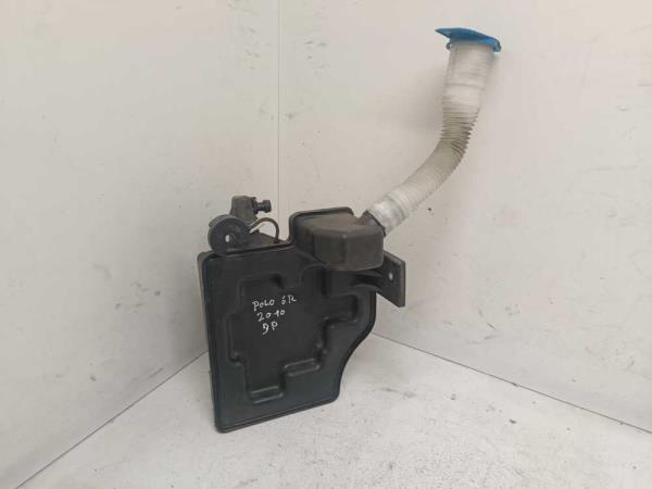 RESERVOIR LAVE GLACE VW POLO 6R/ SKODA ROOMSTER/ SKODA FABIA/ SEAT TOLEDO/ AUDI A1 - Vue 3